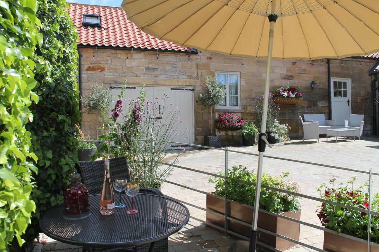 Villa The Coach House à Whitby Extérieur photo